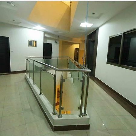 Hotel Multan Continental エクステリア 写真
