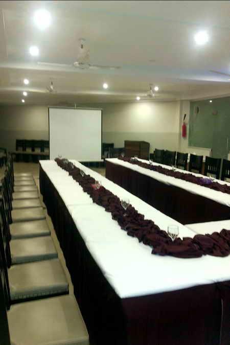 Hotel Multan Continental エクステリア 写真