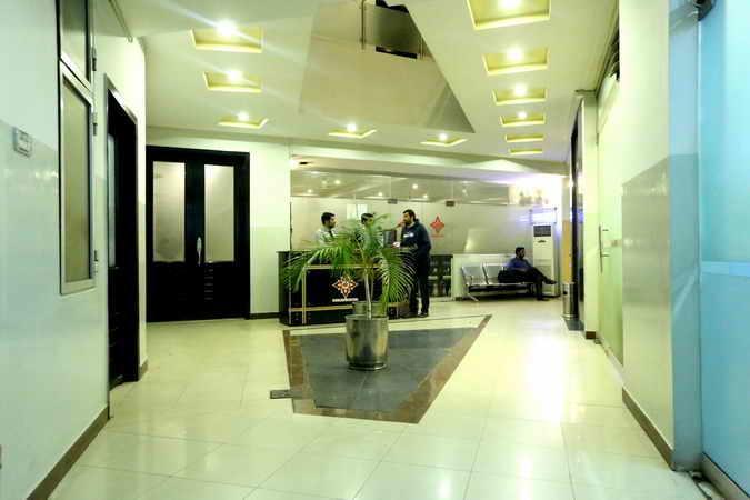 Hotel Multan Continental エクステリア 写真